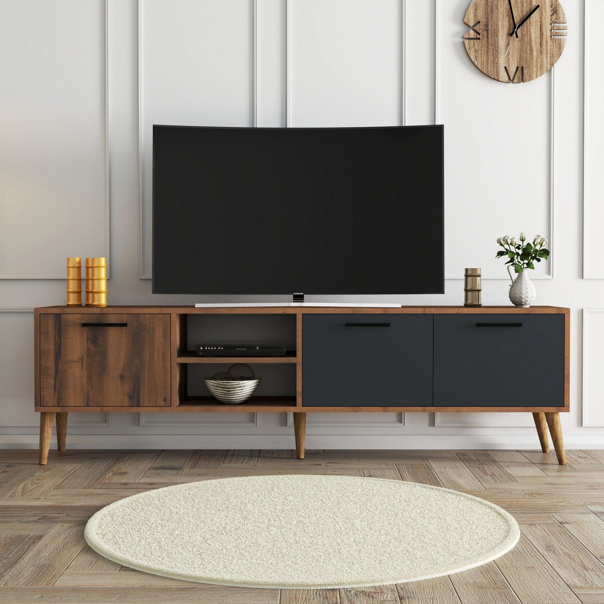 Mobile TV con 3 ante Exxen Noce