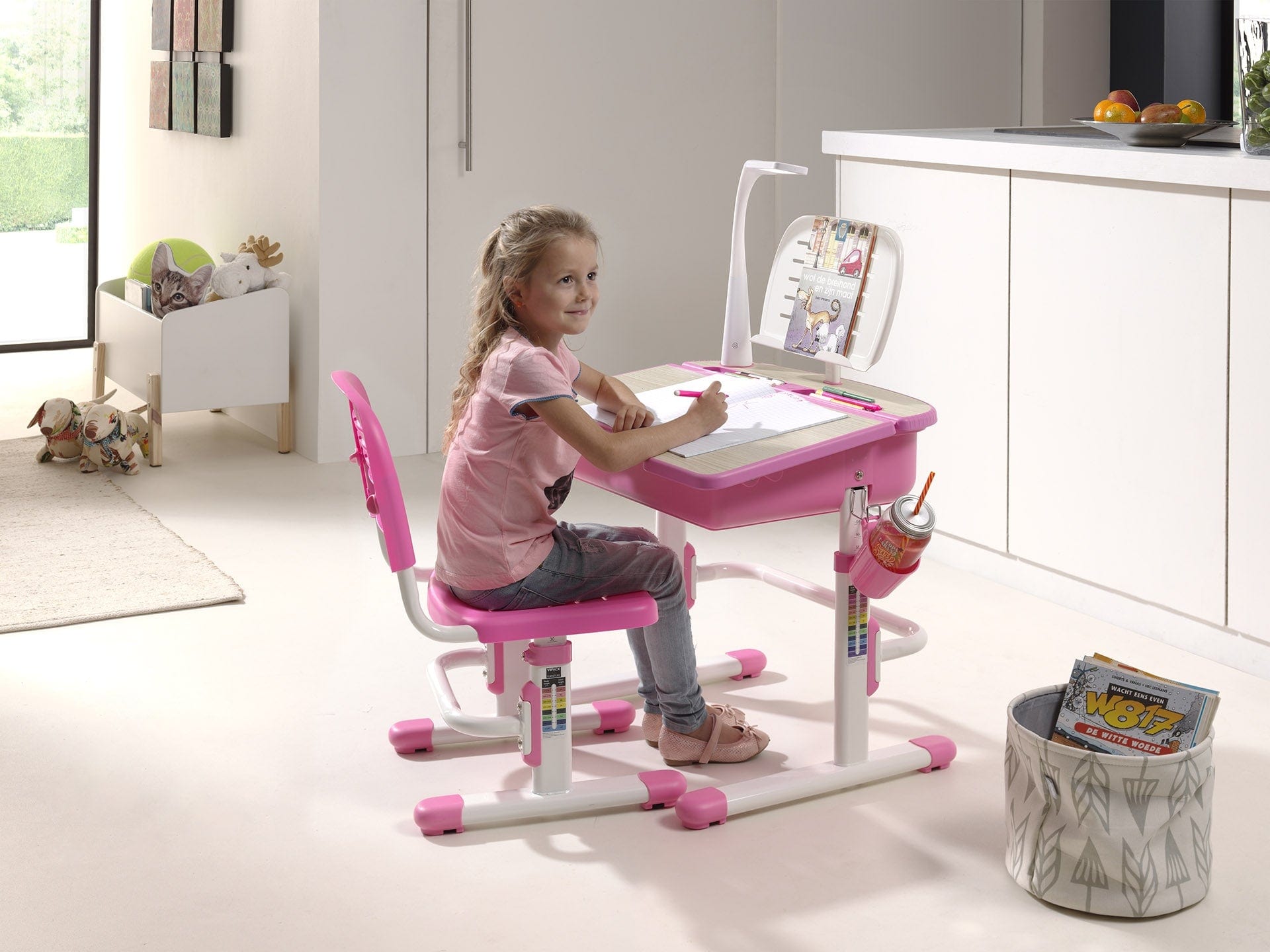 Set da scrivania per bambini Comfortline Pink regolabile in altezza con lampada LED, L70,5xL54,5xH54 cm (4)